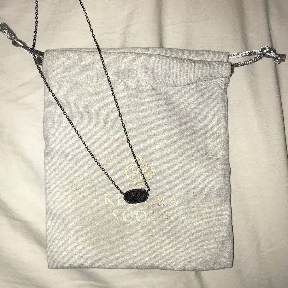 gunmetal elise Kendra Scott necklace